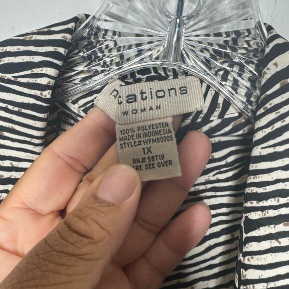 Notations Woman Zebra Print Blouse Top Black White 1X Button Front 3/4 Sleeve - Picture 3 of 8